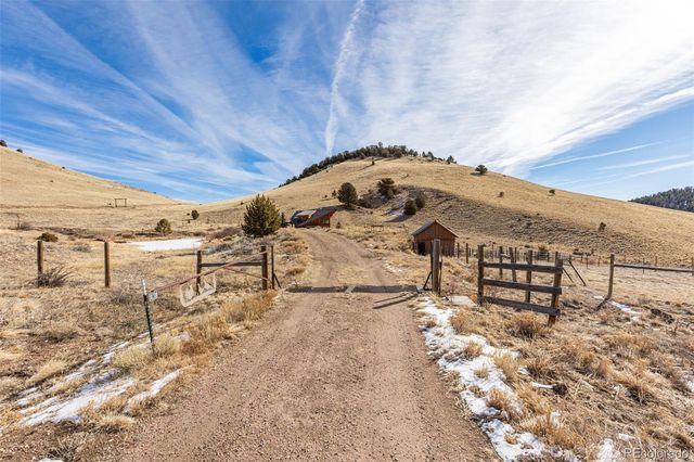 48 Grouse Run, Cotopaxi, CO 81223