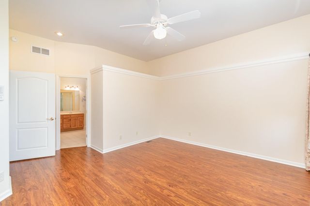 2618 Saint Charles Circle, Union, KY 41091