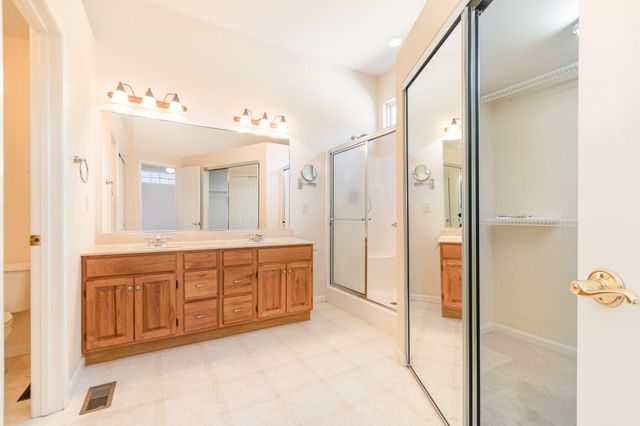 2618 Saint Charles Circle, Union, KY 41091