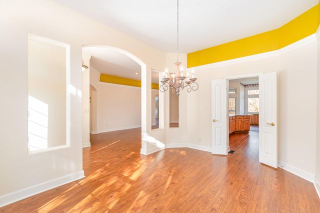 2618 Saint Charles Circle, Union, KY 41091