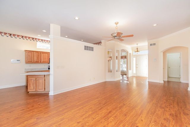 2618 Saint Charles Circle, Union, KY 41091