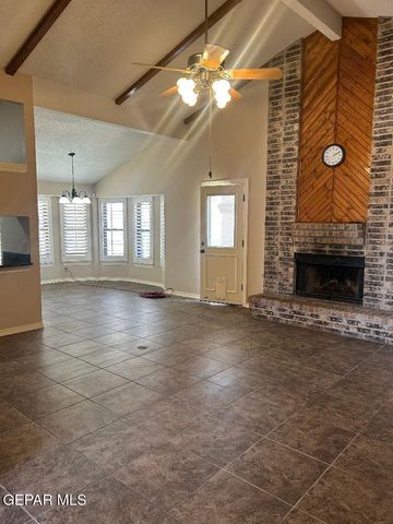 612 MARY STUART Drive, El Paso, TX 79912