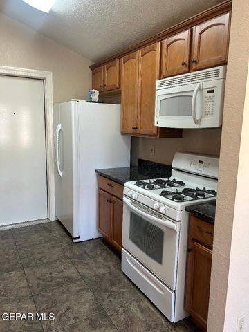 612 MARY STUART Drive, El Paso, TX 79912