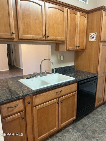 612 MARY STUART Drive, El Paso, TX 79912