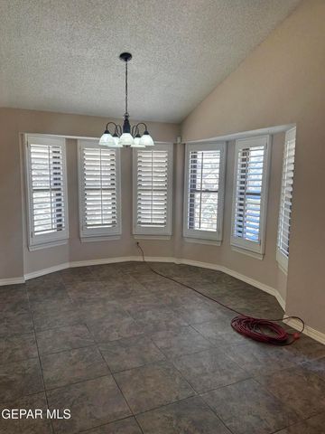 612 MARY STUART Drive, El Paso, TX 79912