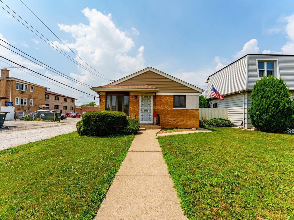 7852 Neenah Avenue, Burbank, IL 60459