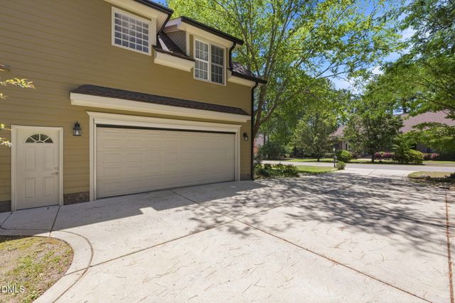 126 Shining Water Lane, Spring Lake, NC 28390