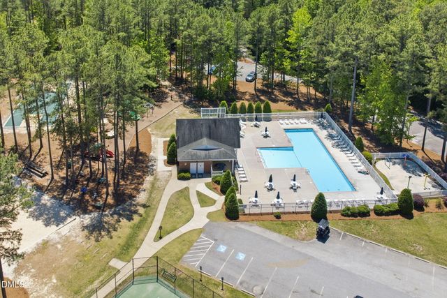 126 Shining Water Lane, Spring Lake, NC 28390