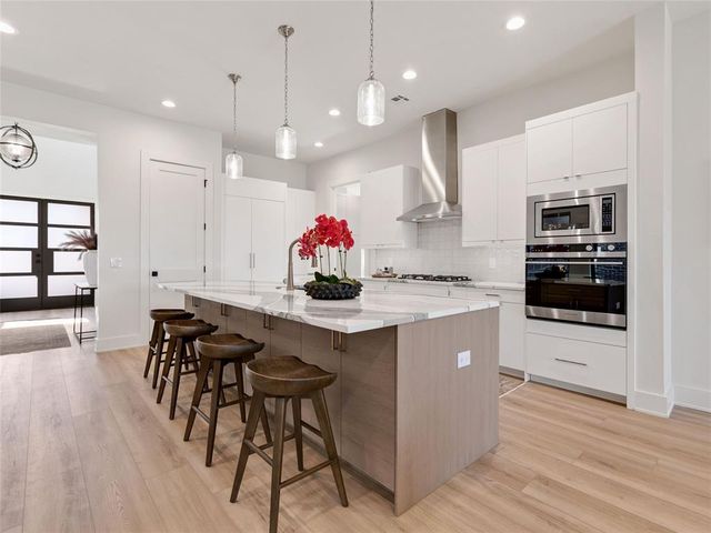 810 NW 72nd Street, Oklahoma City, OK 73116