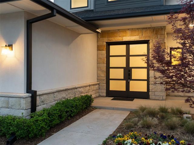 810 NW 72nd Street, Oklahoma City, OK 73116