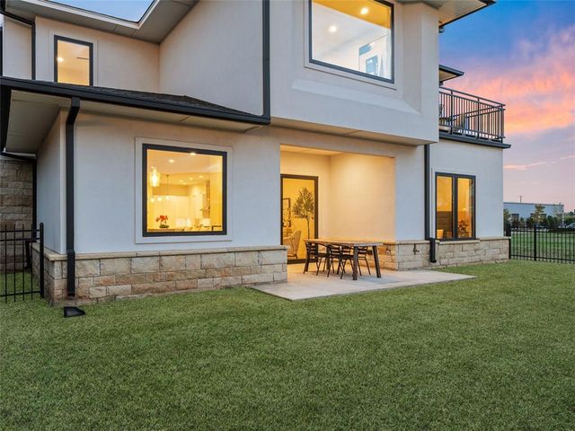 810 NW 72nd Street, Oklahoma City, OK 73116