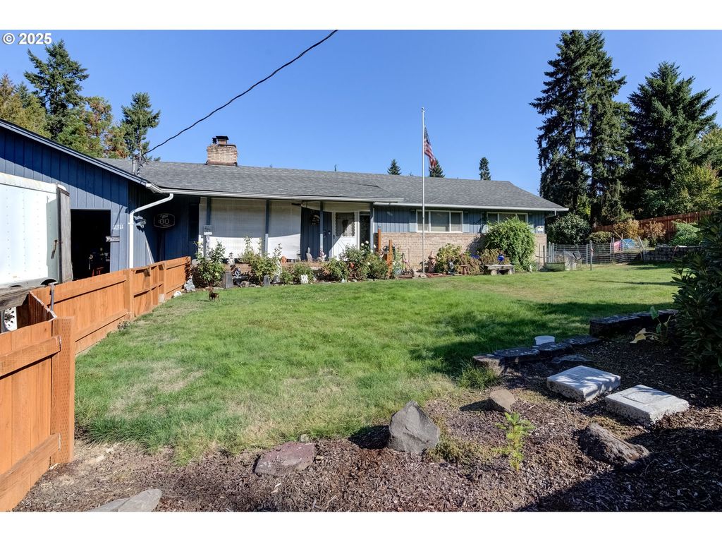 12311 Nw 15TH Ave, Vancouver, WA 98685