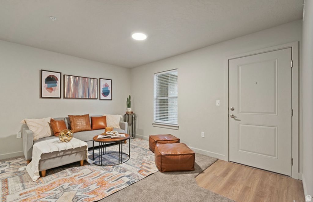 Image 5 of property listing at 1140 W 950 N #B102, Orem, UT 84057