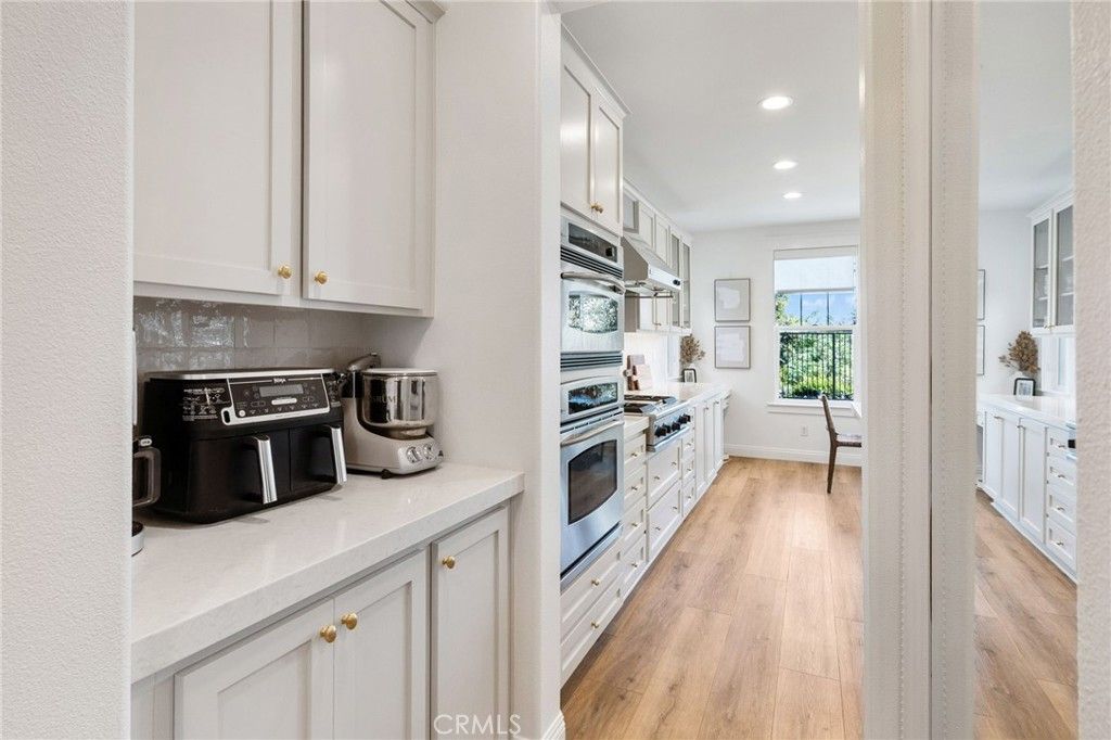 Image 17 of property listing at 6 Abyssinian Way, Ladera Ranch, CA 92694