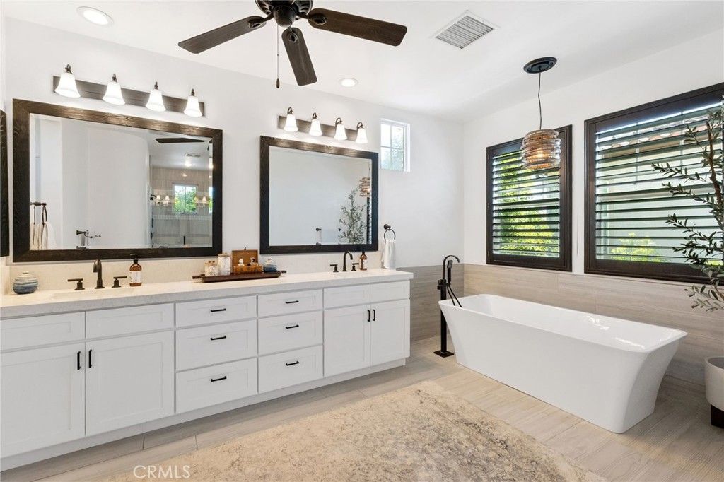 Image 31 of property listing at 6 Abyssinian Way, Ladera Ranch, CA 92694