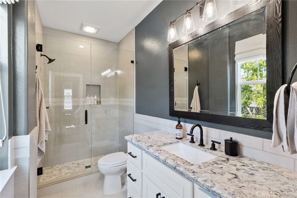 Image 42 of property listing at 6 Abyssinian Way, Ladera Ranch, CA 92694