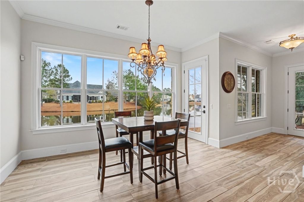 Image 18 of property listing at 121 Kent Trail, Pooler, GA 31322