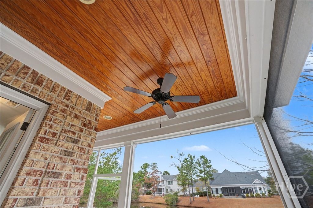 Image 4 of property listing at 121 Kent Trail, Pooler, GA 31322