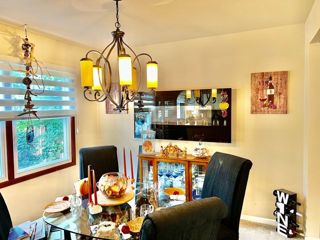 213 Stanyon Lane 1, Bloomingdale, IL 60108