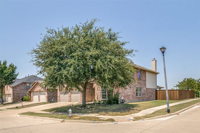 300 Highland Ridge Drive, Wylie, TX 75098