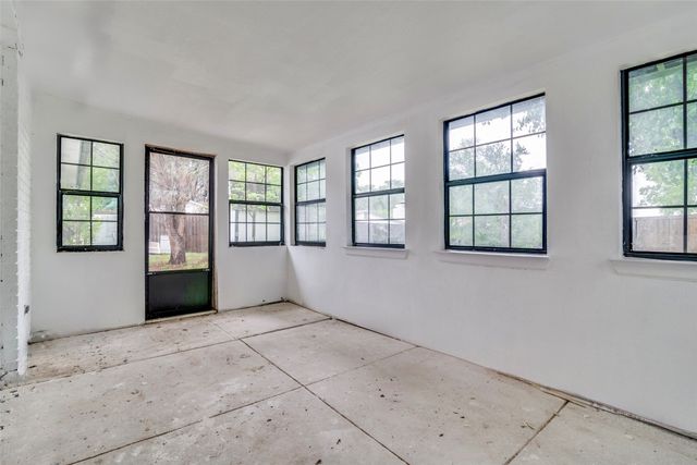 6401 Gate Ridge Circle, Garland, TX 75043
