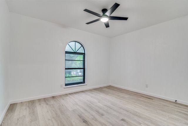 6401 Gate Ridge Circle, Garland, TX 75043
