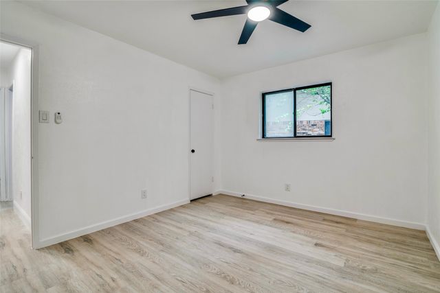 6401 Gate Ridge Circle, Garland, TX 75043