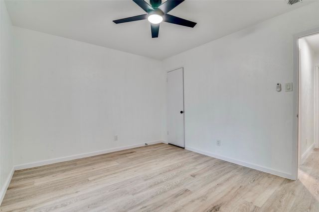 6401 Gate Ridge Circle, Garland, TX 75043