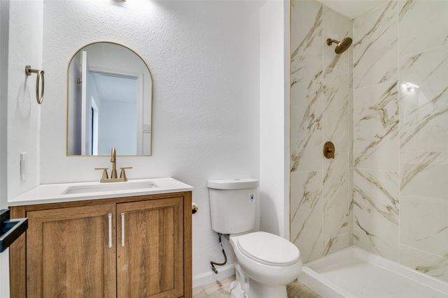 6401 Gate Ridge Circle, Garland, TX 75043