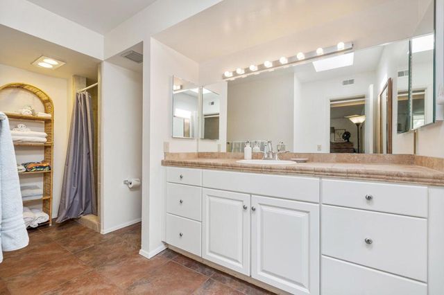 73700 Grapevine Street 8, Palm Desert, CA 92260