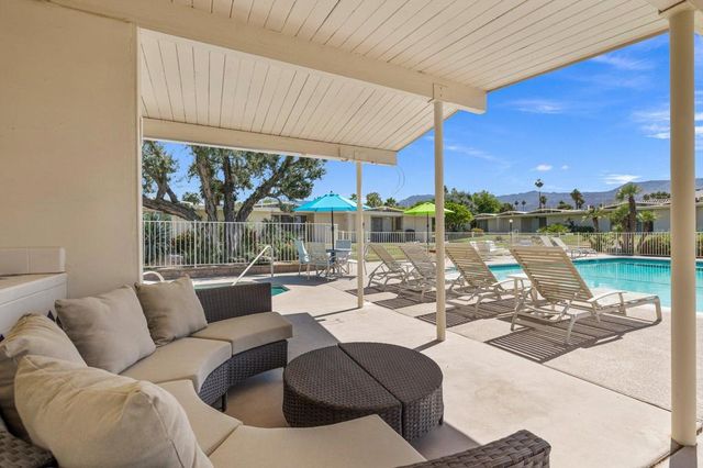 73700 Grapevine Street 8, Palm Desert, CA 92260