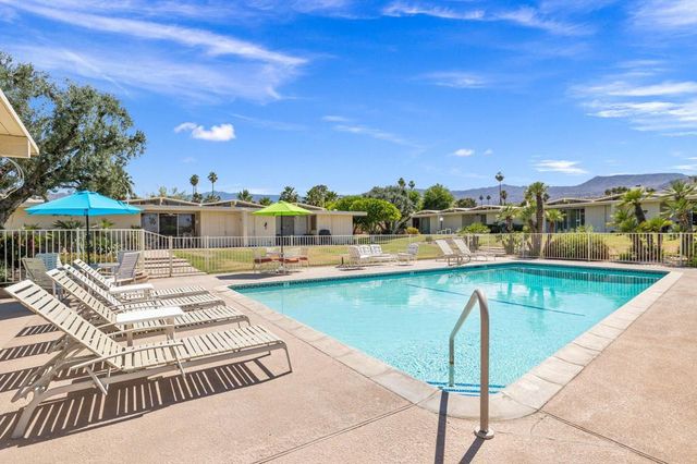 73700 Grapevine Street 8, Palm Desert, CA 92260