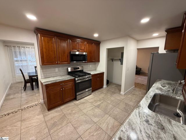 3 Cherrylane Drive, Greenville, SC 29617