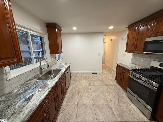 3 Cherrylane Drive, Greenville, SC 29617