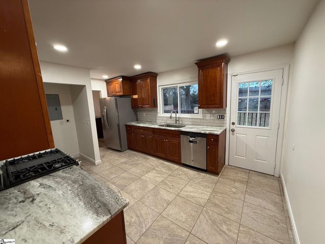 3 Cherrylane Drive, Greenville, SC 29617