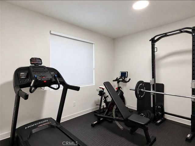 2143 Marine Walk, Gardena, CA 90249