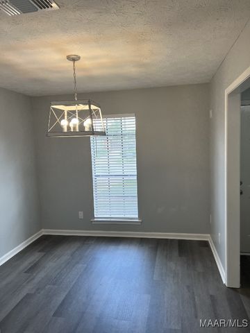 712 E Gardendale Drive, Montgomery, AL 36110