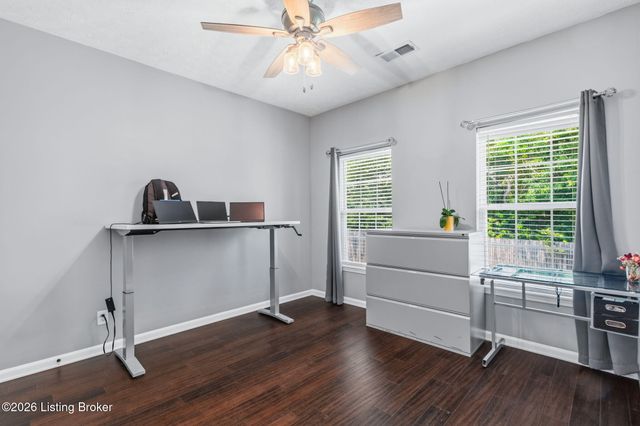 7301 Autumn Trace Dr 202, Louisville, KY 40214