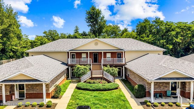 7301 Autumn Trace Dr 202, Louisville, KY 40214