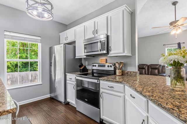 7301 Autumn Trace Dr 202, Louisville, KY 40214