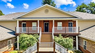 7301 Autumn Trace Dr 202, Louisville, KY 40214