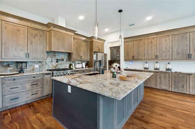 608 Redbud Court, Cedar Hill, TX 75104