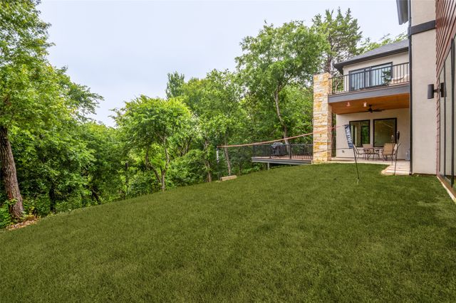608 Redbud Court, Cedar Hill, TX 75104