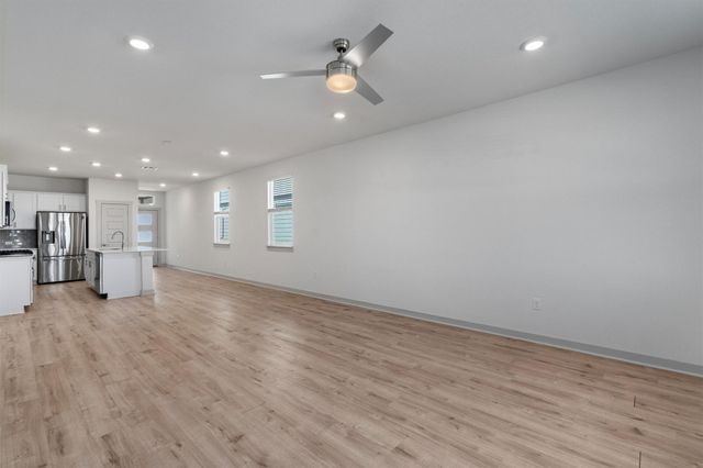 8206 Linda Michelle LN, Austin, TX 78724