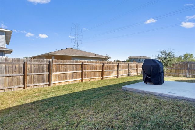 8206 Linda Michelle LN, Austin, TX 78724