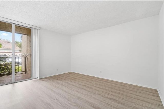 2001 ATLANTIC SHORES Boulevard 109, Hallandale Beach, FL 33009