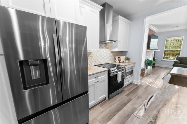 80 Washington Way, Richmond Hill, GA 31324