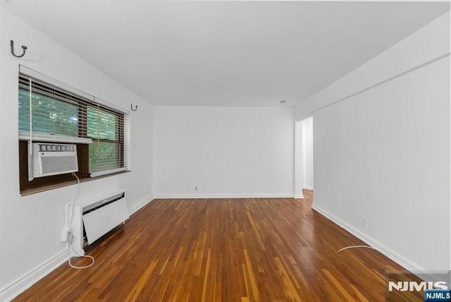 3031 Edwin Avenue 1C, Fort Lee, NJ 07024