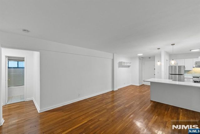 3031 Edwin Avenue 1C, Fort Lee, NJ 07024