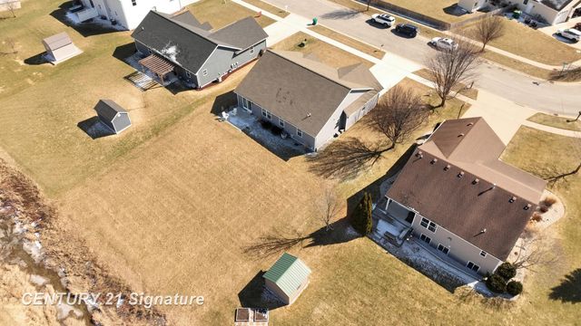 2193 N Ryan Court, Bay City, MI 48706